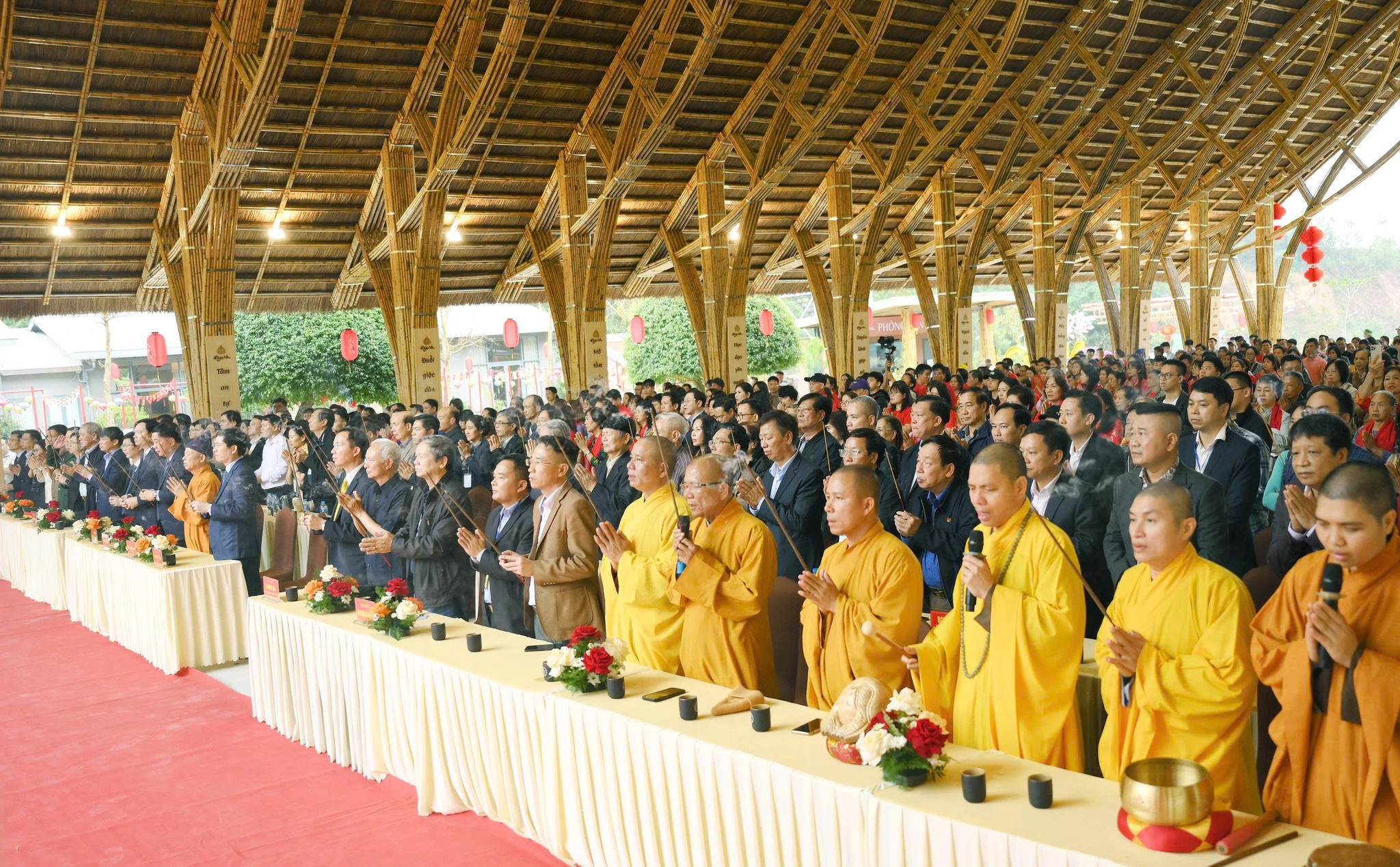 Rộn ràng lễ khai hội xuân Ngọa Vân 2026 