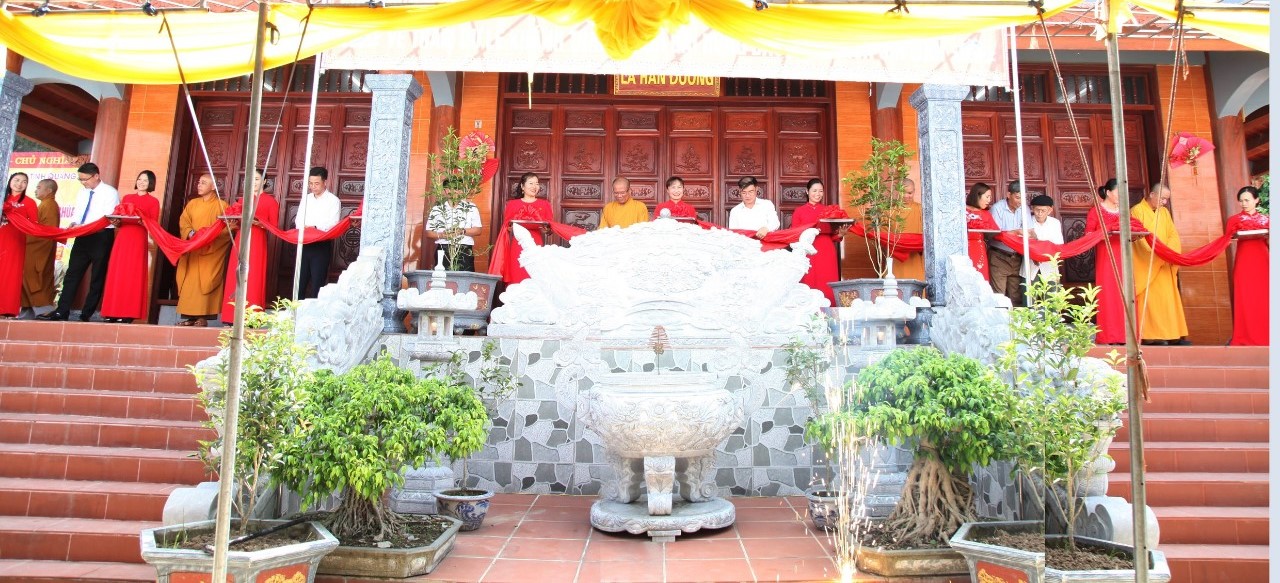 Trang nghiêm lễ khánh thành chùa La Hán (Tx. Đông Triều) 