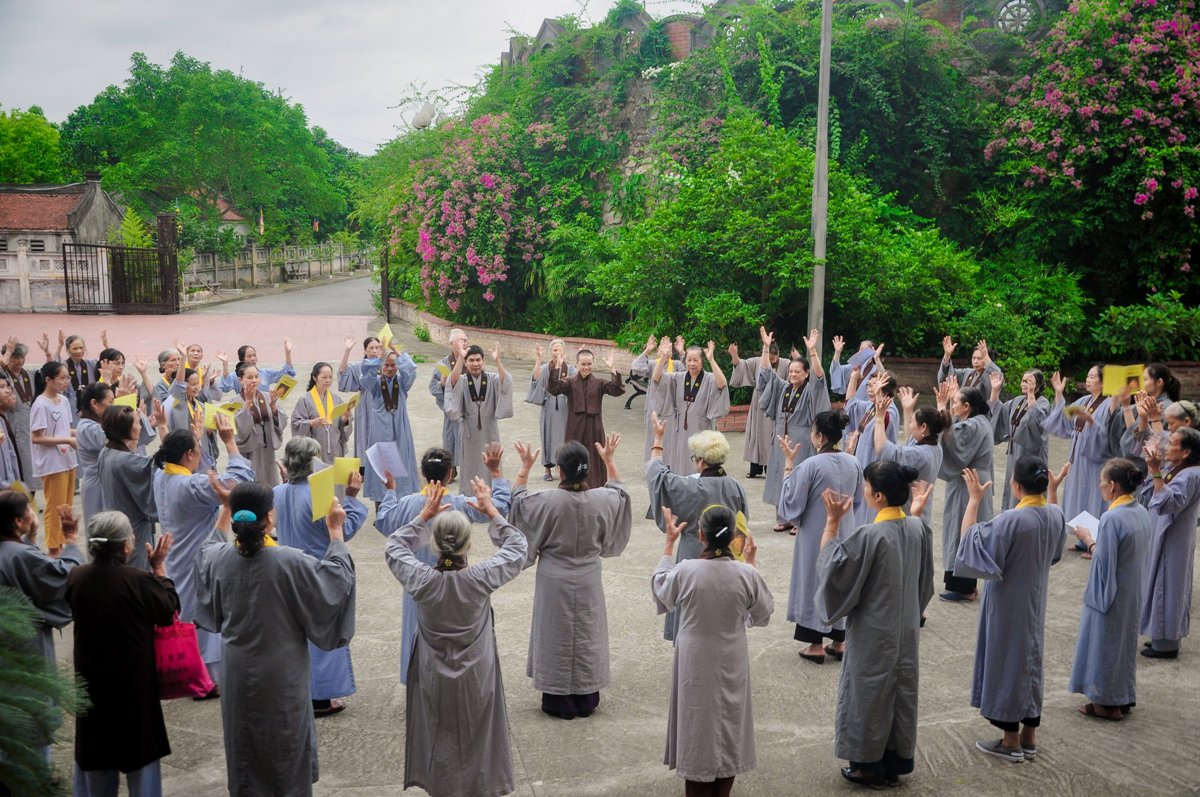 Khóa tu Ngày an lạc tháng 5 tại Chùa Yên Tử – Giờ đây bên nhau 